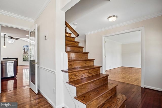 2126 DOCKET LN, Vienna, VA 22181