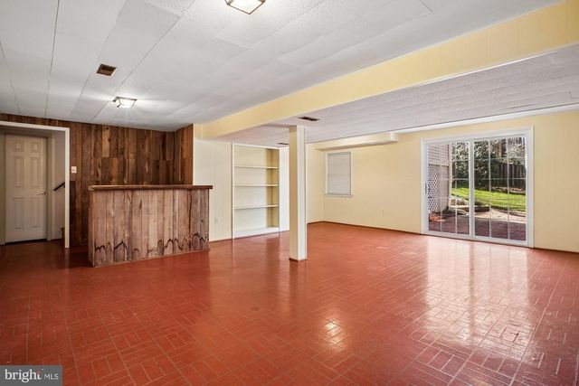 2126 DOCKET LN, Vienna, VA 22181