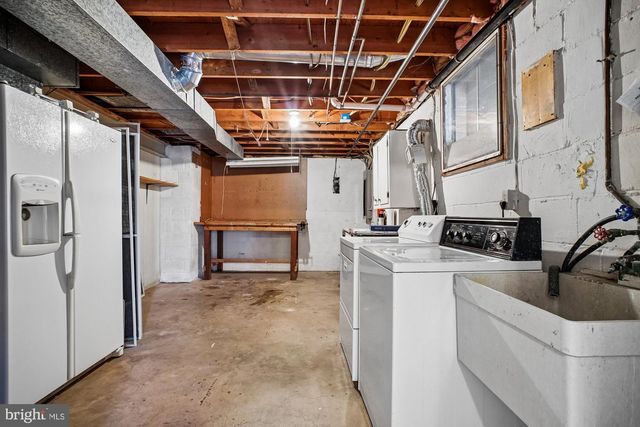 2126 DOCKET LN, Vienna, VA 22181