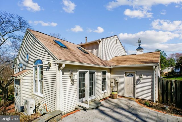 2126 DOCKET LN, Vienna, VA 22181