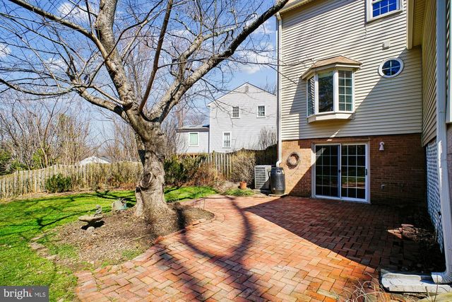 2126 DOCKET LN, Vienna, VA 22181