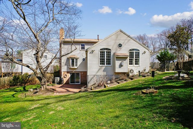 2126 DOCKET LN, Vienna, VA 22181