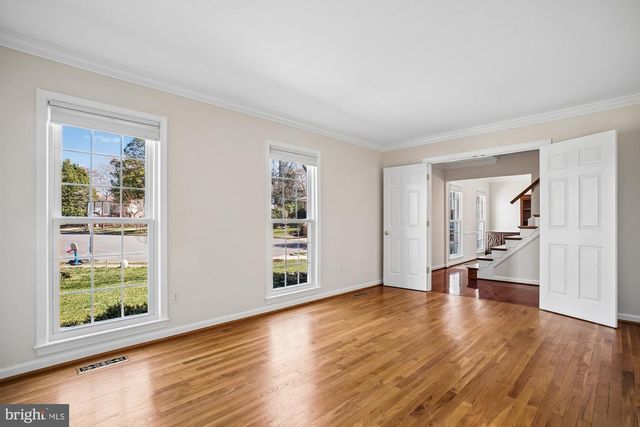 2126 DOCKET LN, Vienna, VA 22181