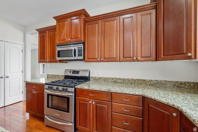 889 S SEGO LILY WAY, Mapleton, UT 84664