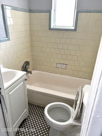 1049 GLENCARIN Street, Jacksonville, FL 32208