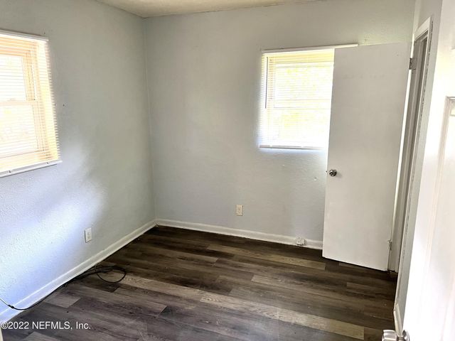 1049 GLENCARIN Street, Jacksonville, FL 32208