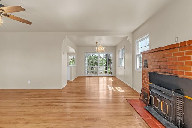 11270 Wisteria Way, Auburn, CA 95603