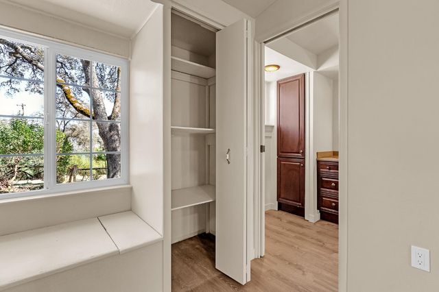 11270 Wisteria Way, Auburn, CA 95603
