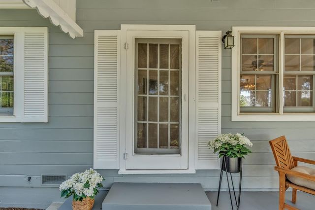 11270 Wisteria Way, Auburn, CA 95603
