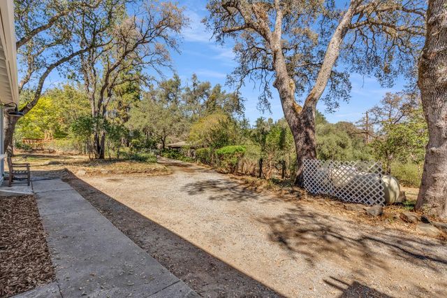 11270 Wisteria Way, Auburn, CA 95603