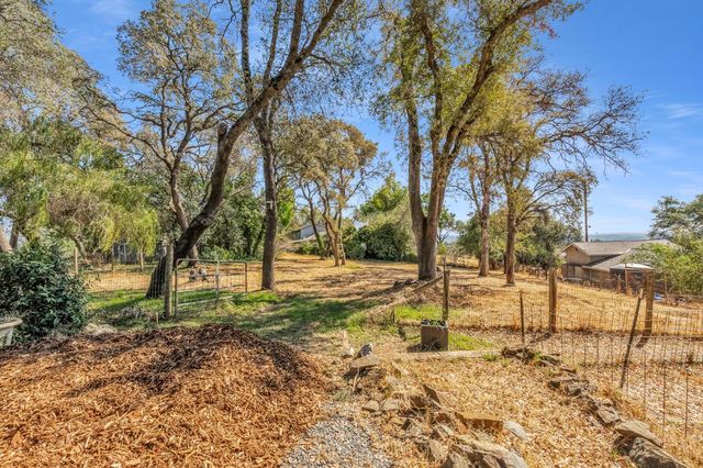 11270 Wisteria Way, Auburn, CA 95603