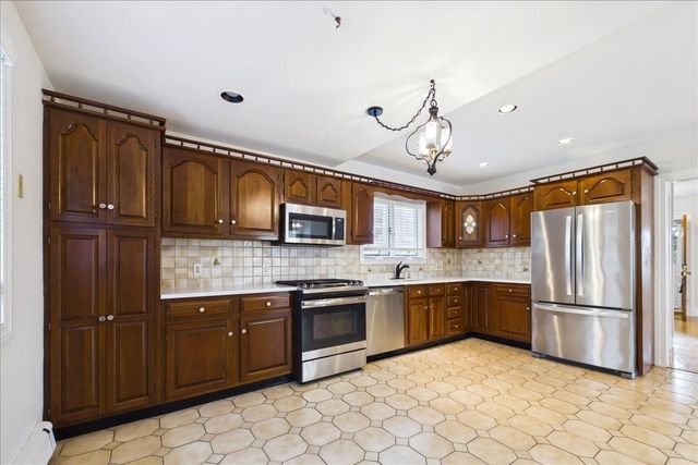9 Granada Ave, Boston, MA 02131