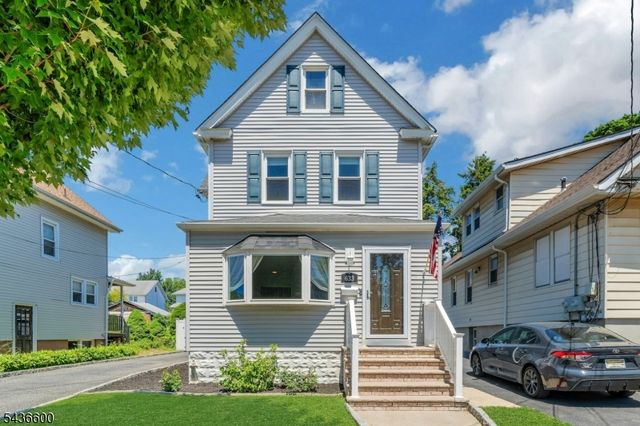 633 Lake Ave, Lyndhurst Twp., NJ 07071