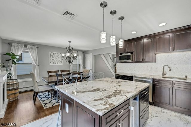 633 Lake Ave, Lyndhurst Twp., NJ 07071