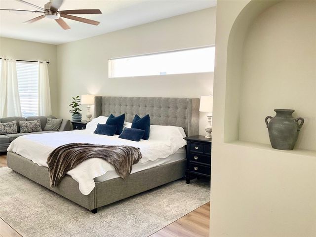 8027 BELSHIRE DRIVE, Orlando, FL 32835