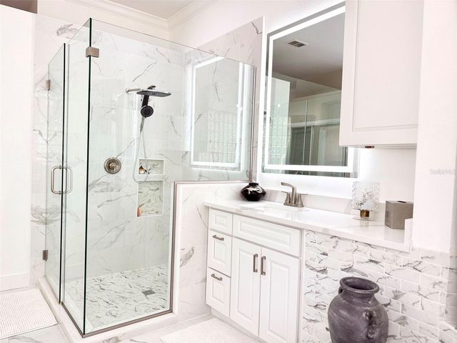 8027 BELSHIRE DRIVE, Orlando, FL 32835