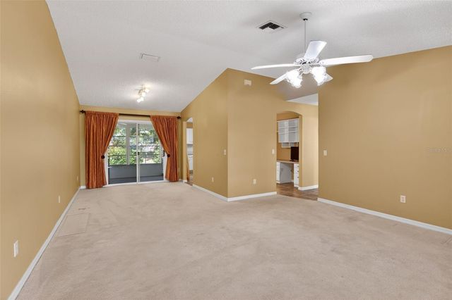 728 RIVERA ROAD, Lady Lake, FL 32159