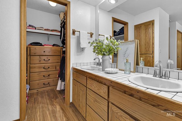 705 Keogh Lane, Caldwell, ID 83607