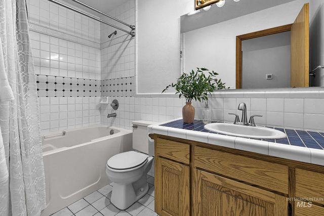 705 Keogh Lane, Caldwell, ID 83607