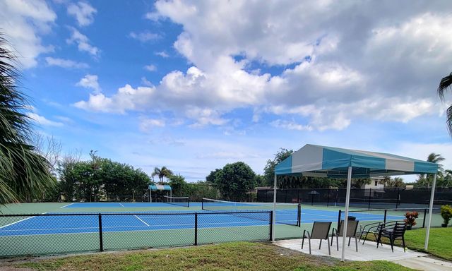 11296 Green Lake Drive 104, Boynton Beach, FL 33437