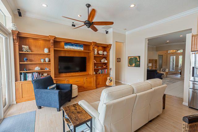 11421 SW Kingslake Circle, Port St. Lucie, Port St Lucie, FL 34987