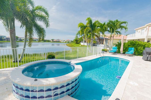 11421 SW Kingslake Circle, Port St. Lucie, Port St Lucie, FL 34987