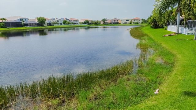 11421 SW Kingslake Circle, Port St. Lucie, Port St Lucie, FL 34987