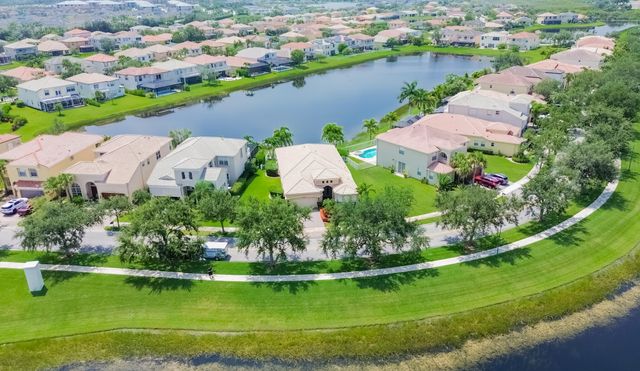 11421 SW Kingslake Circle, Port St. Lucie, Port St Lucie, FL 34987