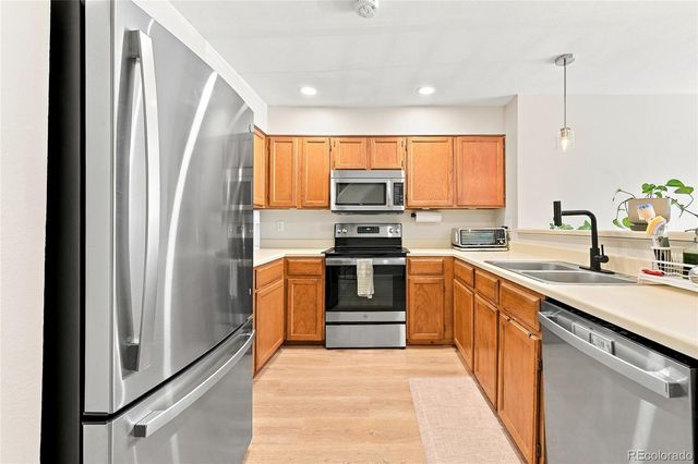 8775 W Cornell Avenue 14, Lakewood, CO 80227