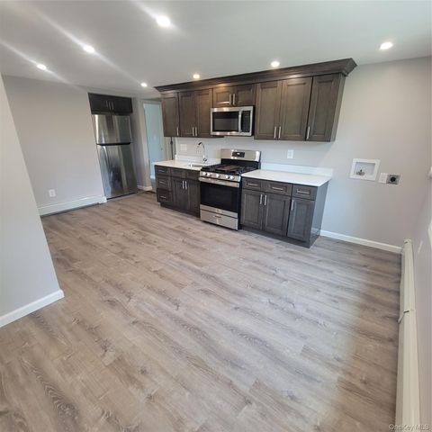 23 Tuthill Street 2nd Floor, Huntington, NY 11743