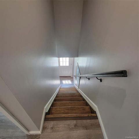 23 Tuthill Street 2nd Floor, Huntington, NY 11743