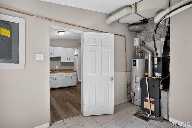 8313 Pepperidge Drive, Berkeley, MO 63134
