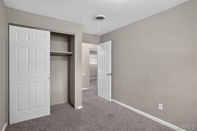 8313 Pepperidge Drive, Berkeley, MO 63134