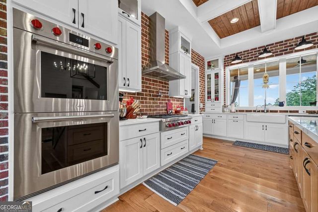 624 High Summit Drive, Talking Rock, GA 30175