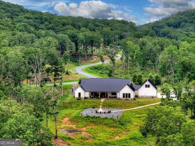 624 High Summit Drive, Talking Rock, GA 30175