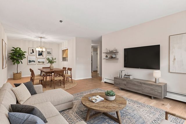 147 Sylvan St 12A, Danvers, MA 01923