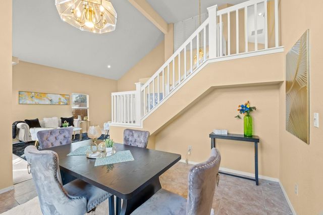 1383 1383 Chaplin Ct, Tracy, CA 95376