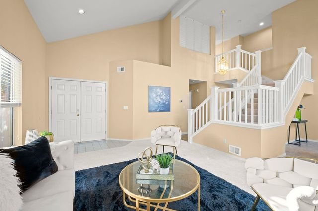 1383 1383 Chaplin Ct, Tracy, CA 95376