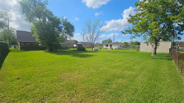 3931 Allen Road, Pearland, TX 77584