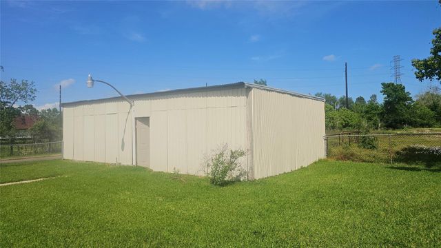 3931 Allen Road, Pearland, TX 77584
