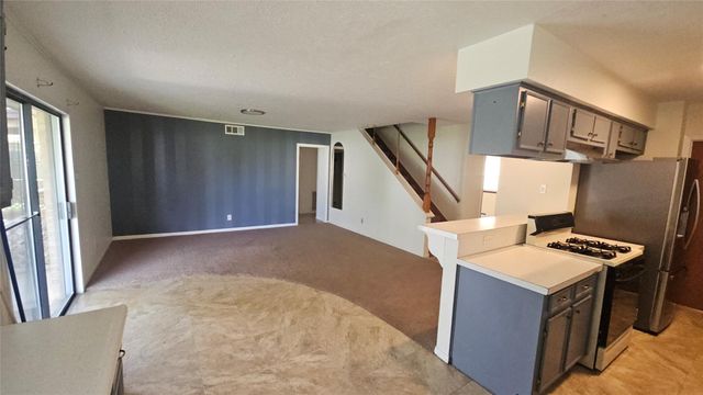 3931 Allen Road, Pearland, TX 77584