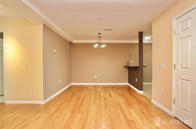 116 Chariot Court, Piscataway, NJ 08854