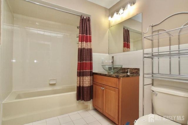 116 Chariot Court, Piscataway, NJ 08854