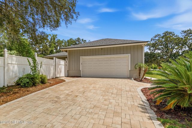 12186 TRAVERTINE Trail, Jacksonville, FL 32223
