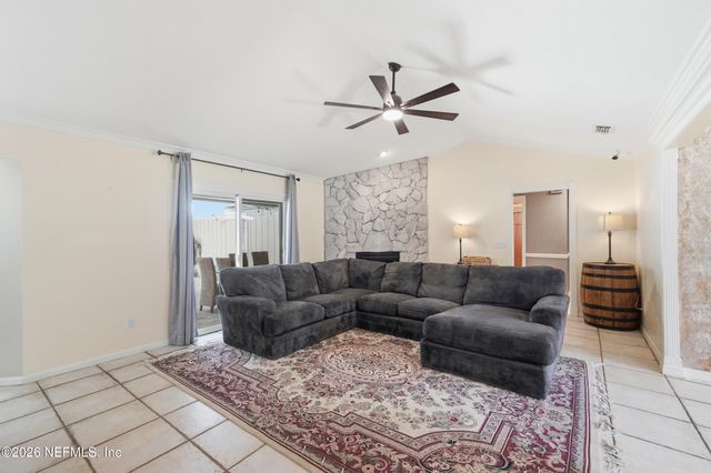 12186 TRAVERTINE Trail, Jacksonville, FL 32223