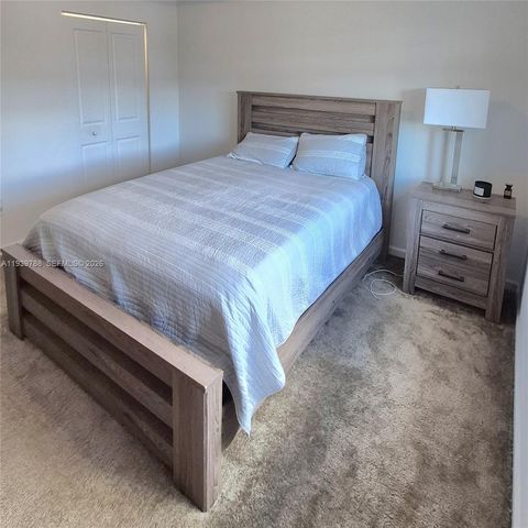 250 NW 33rd Ln, Pompano Beach, FL 33069