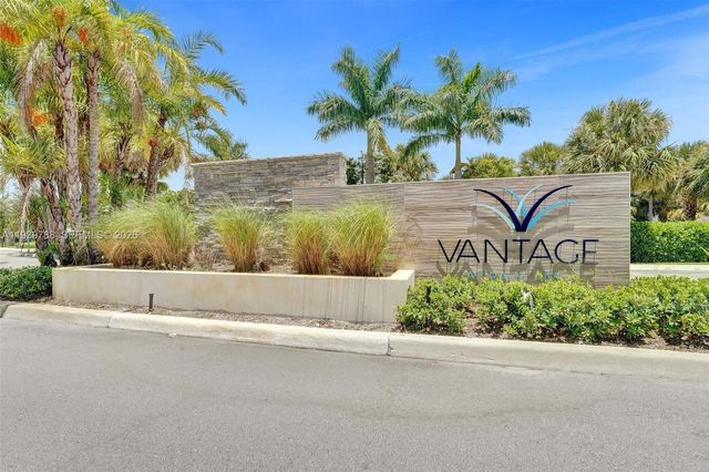 250 NW 33rd Ln, Pompano Beach, FL 33069