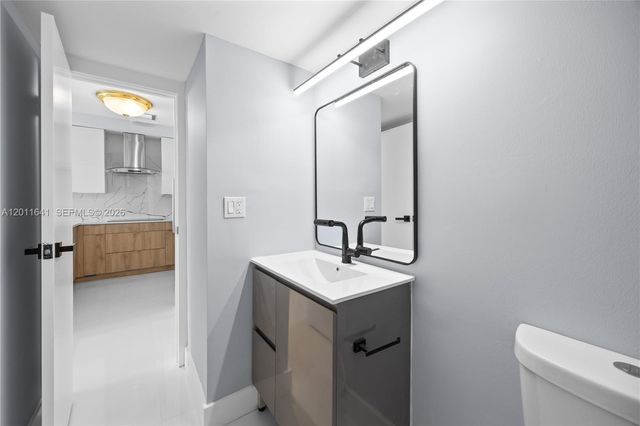 20335 W Country Club Drive 1905, Aventura, FL 33180