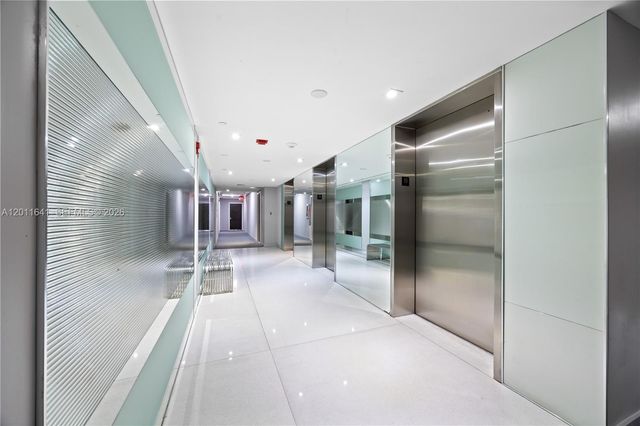 20335 W Country Club Drive 1905, Aventura, FL 33180