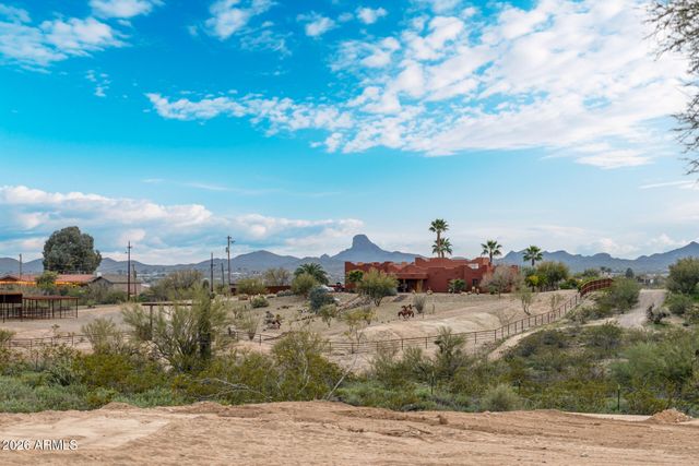 2330 US Hwy 93 --, Wickenburg, AZ 85390